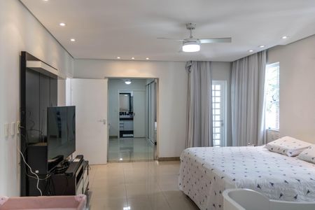 Casa para alugar com 507m², 5 quartos e 3 vagasSuíte 1