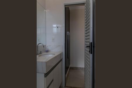 Casa para alugar com 507m², 5 quartos e 3 vagas Casa para alugar com 507m², 5 quartos e 3 vagasBanheiro da Suíte 1