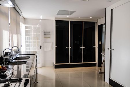 Casa para alugar com 507m², 5 quartos e 3 vagas Casa para alugar com 507m², 5 quartos e 3 vagasCozinha