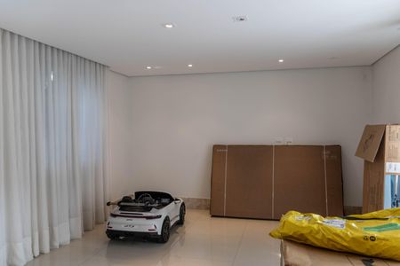 Casa para alugar com 507m², 5 quartos e 3 vagasSala