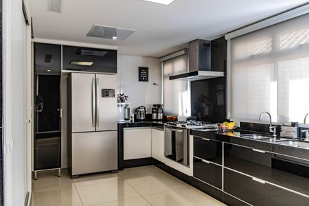 Casa para alugar com 507m², 5 quartos e 3 vagasCozinha