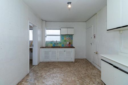 Apartamento à venda com 134m², 3 quartos e 2 vagasCozinha