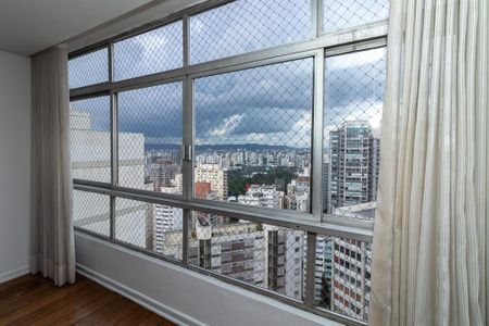 Apartamento à venda com 134m², 3 quartos e 2 vagas Apartamento à venda com 134m², 3 quartos e 2 vagasSala