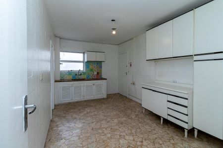 Apartamento à venda com 134m², 3 quartos e 2 vagasCozinha