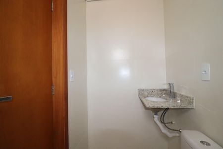 Apartamento à venda com 54m², 2 quartos e 1 vagaBanheiro da Suíte