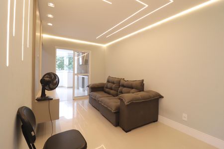 Apartamento à venda com 54m², 2 quartos e 1 vagaSala