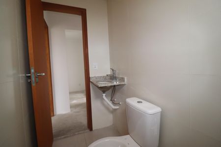 Apartamento à venda com 54m², 2 quartos e 1 vagaBanheiro Social