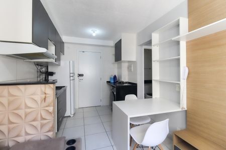 Apartamento para alugar com 42m², 2 quartos e sem vaga Apartamento para alugar com 42m², 2 quartos e sem vagaSala - Cozinha