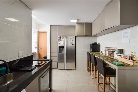 Apartamento para alugar com 84m², 4 quartos e 1 vaga Apartamento para alugar com 84m², 4 quartos e 1 vagaCozinha