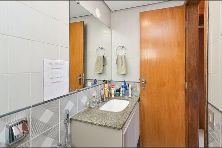 Apartamento para alugar com 84m², 4 quartos e 1 vaga Apartamento para alugar com 84m², 4 quartos e 1 vagaBanheiro Suíte