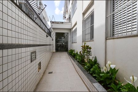 Apartamento para alugar com 84m², 4 quartos e 1 vaga Apartamento para alugar com 84m², 4 quartos e 1 vagaEntrada