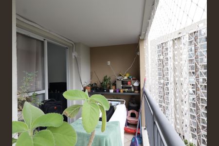 Apartamento à venda com 69m², 2 quartos e 2 vagasVaranda da Sala