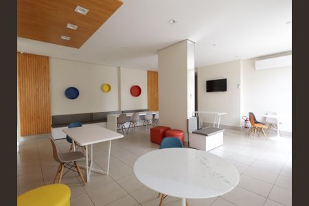 Apartamento à venda com 69m², 2 quartos e 2 vagasÁrea comum - Salão de festas