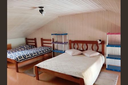 Casa para alugar com 150m², 3 quartos e 3 vagas Casa para alugar com 150m², 3 quartos e 3 vagasQuarto