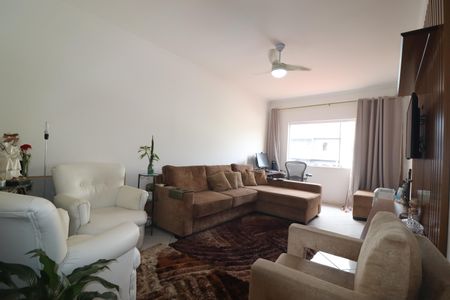 Sala de casa à venda com 3 quartos, 142m² em Vila Pires, Santo André