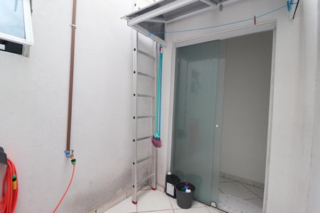 Casa à venda com 142m², 3 quartos e 2 vagasJardim de Inverno