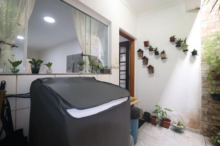 Casa à venda com 142m², 3 quartos e 2 vagasÁrea de Serviço