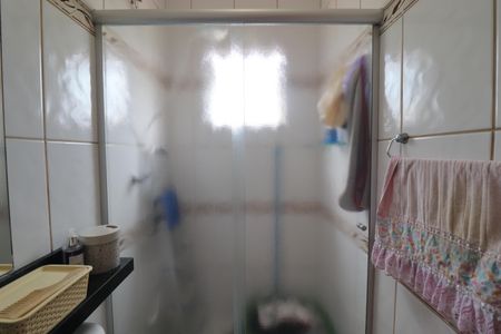 Casa à venda com 142m², 3 quartos e 2 vagasBanheiro Quarto 1 suíte