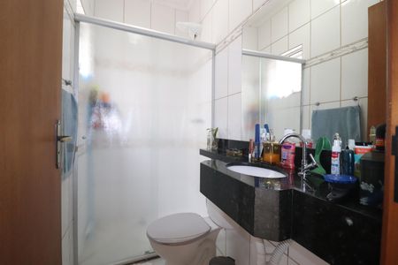 Casa à venda com 142m², 3 quartos e 2 vagasBanheiro 2