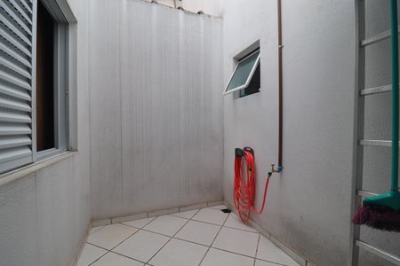 Casa à venda com 142m², 3 quartos e 2 vagasJardim de Inverno