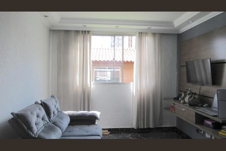 Sala de apartamento para alugar com 2 quartos, 40m² em São Pedro, Osasco