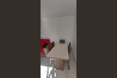 Sala de apartamento para alugar com 2 quartos, 41m² em Maria Paula, São Gonçalo