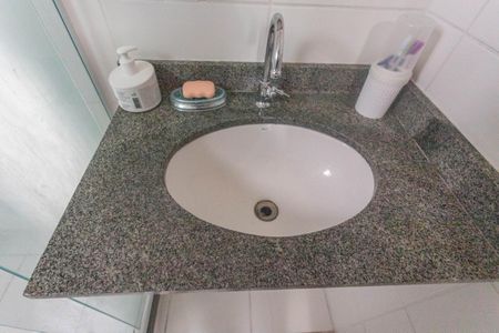 Apartamento para alugar com 72m², 3 quartos e 2 vagas Apartamento para alugar com 72m², 3 quartos e 2 vagasBanheiro da suíte