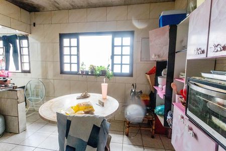 Casa à venda com 250m², 4 quartos e 6 vagas Casa à venda com 250m², 4 quartos e 6 vagasCasa 2 - cozinha