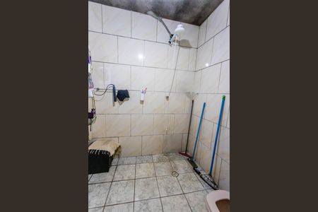 Casa à venda com 250m², 4 quartos e 6 vagas Casa à venda com 250m², 4 quartos e 6 vagasCasa 2 - banheiro
