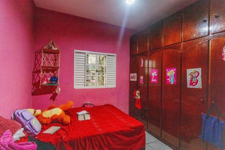 Casa à venda com 250m², 4 quartos e 6 vagas Casa à venda com 250m², 4 quartos e 6 vagasCasa 1 - quarto 2