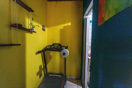 Casa à venda com 250m², 4 quartos e 6 vagas Casa à venda com 250m², 4 quartos e 6 vagasCasa 2 - banheiro