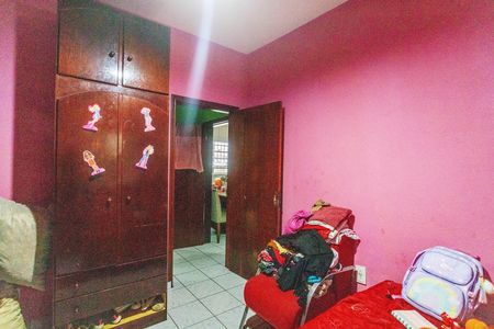 Casa à venda com 250m², 4 quartos e 6 vagas Casa à venda com 250m², 4 quartos e 6 vagasCasa 1 - quarto 2