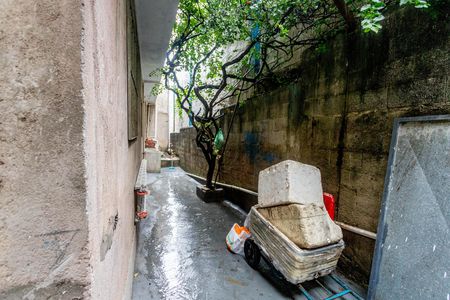 Casa 1 - área de serviço  de casa à venda com 4 quartos, 250m² em Serraria, Diadema