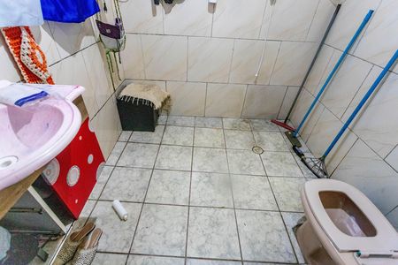 Casa à venda com 250m², 4 quartos e 6 vagas Casa à venda com 250m², 4 quartos e 6 vagasCasa 2 - banheiro