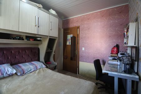 Quarto 1 de casa para alugar com 2 quartos, 70m² em São José, Canoas