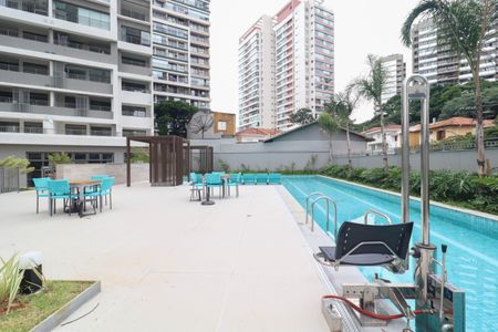 Studio à venda com 26m², 1 quarto e sem vagaPiscina