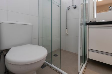 Apartamento à venda com 90m², 2 quartos e 2 vagasBanheiro da Suíte 2