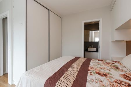 Apartamento à venda com 90m², 2 quartos e 2 vagasSuíte 1