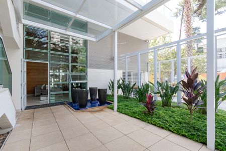 Apartamento à venda com 90m², 2 quartos e 2 vagasEntrada