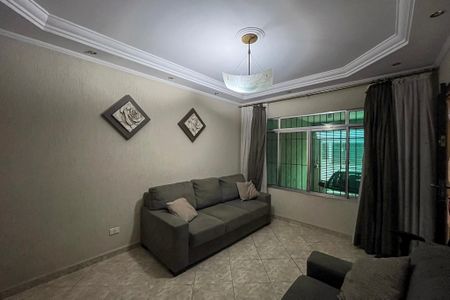 Casa à venda com 143m², 3 quartos e 2 vagasSala