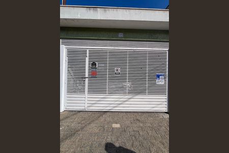 Casa à venda com 143m², 3 quartos e 2 vagasFachada