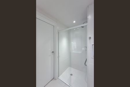 Banheiro de kitnet/studio para alugar com 1 quarto, 24m² em Vila Mariana, São Paulo