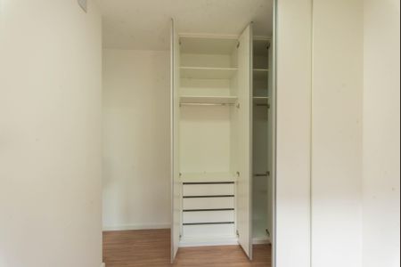 Apartamento para alugar com 58m², 2 quartos e 1 vagaSuíte