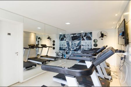 Apartamento para alugar com 78m², 2 quartos e 1 vaga Apartamento para alugar com 78m², 2 quartos e 1 vagaÁrea comum - Academia