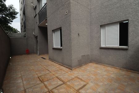 Apartamento para alugar com 78m², 2 quartos e 1 vagaQuintal