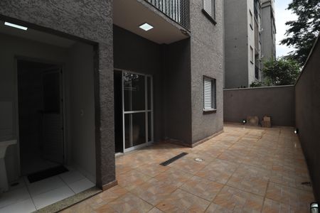 Apartamento para alugar com 78m², 2 quartos e 1 vagaQuintal