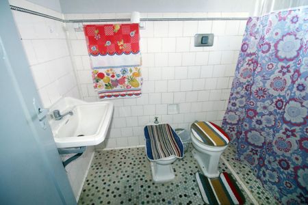 Casa para alugar com 90m², 2 quartos e sem vagaBanheiro