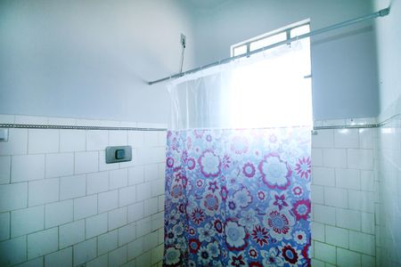 Casa para alugar com 90m², 2 quartos e sem vagaBanheiro