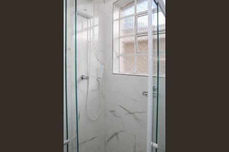 Casa à venda com 205m², 3 quartos e 2 vagasBanheiro Social