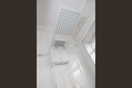 Casa à venda com 205m², 3 quartos e 2 vagasBanheiro Social